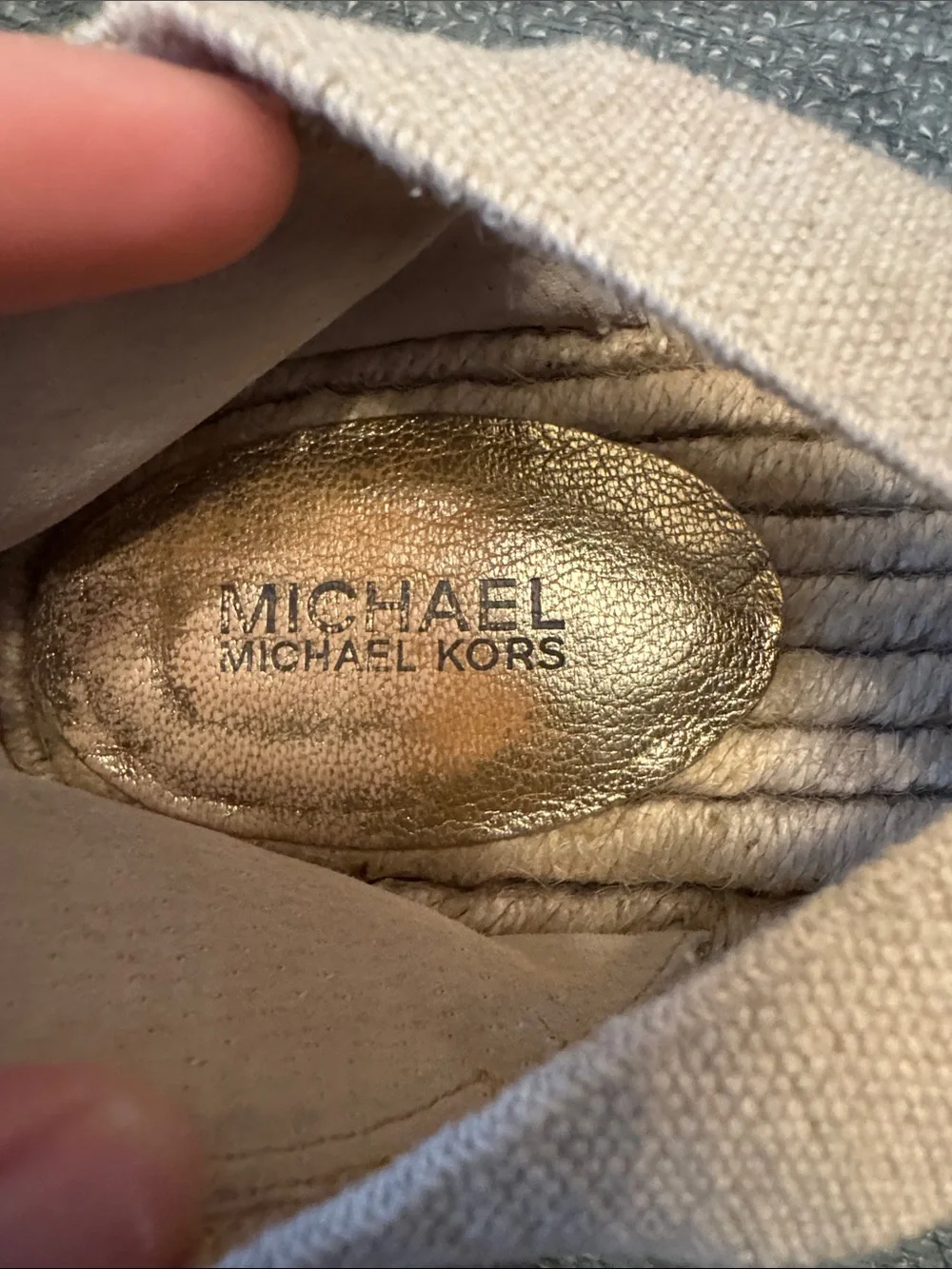 Michael Kors Danna cross Espadrille Gold Flat size 9